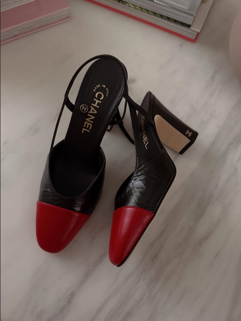 Chanel 26S Brown & Red Slingback Pump | Size 39 - Picture 5 of 10
